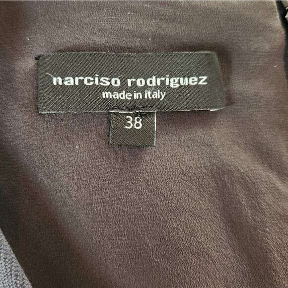 Narciso Rodriguez Form Fitting 3/4 Sleeve Dress Size 38, 2 - Picture 5 of 5